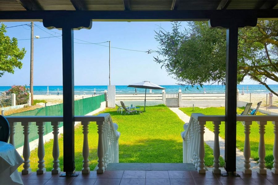 Byron’s Beach House