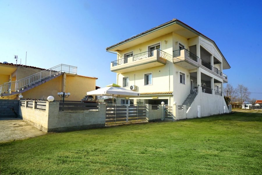 Marina’s Beach Villa